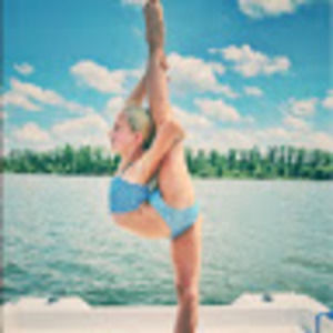 Meet your Posher, Ava